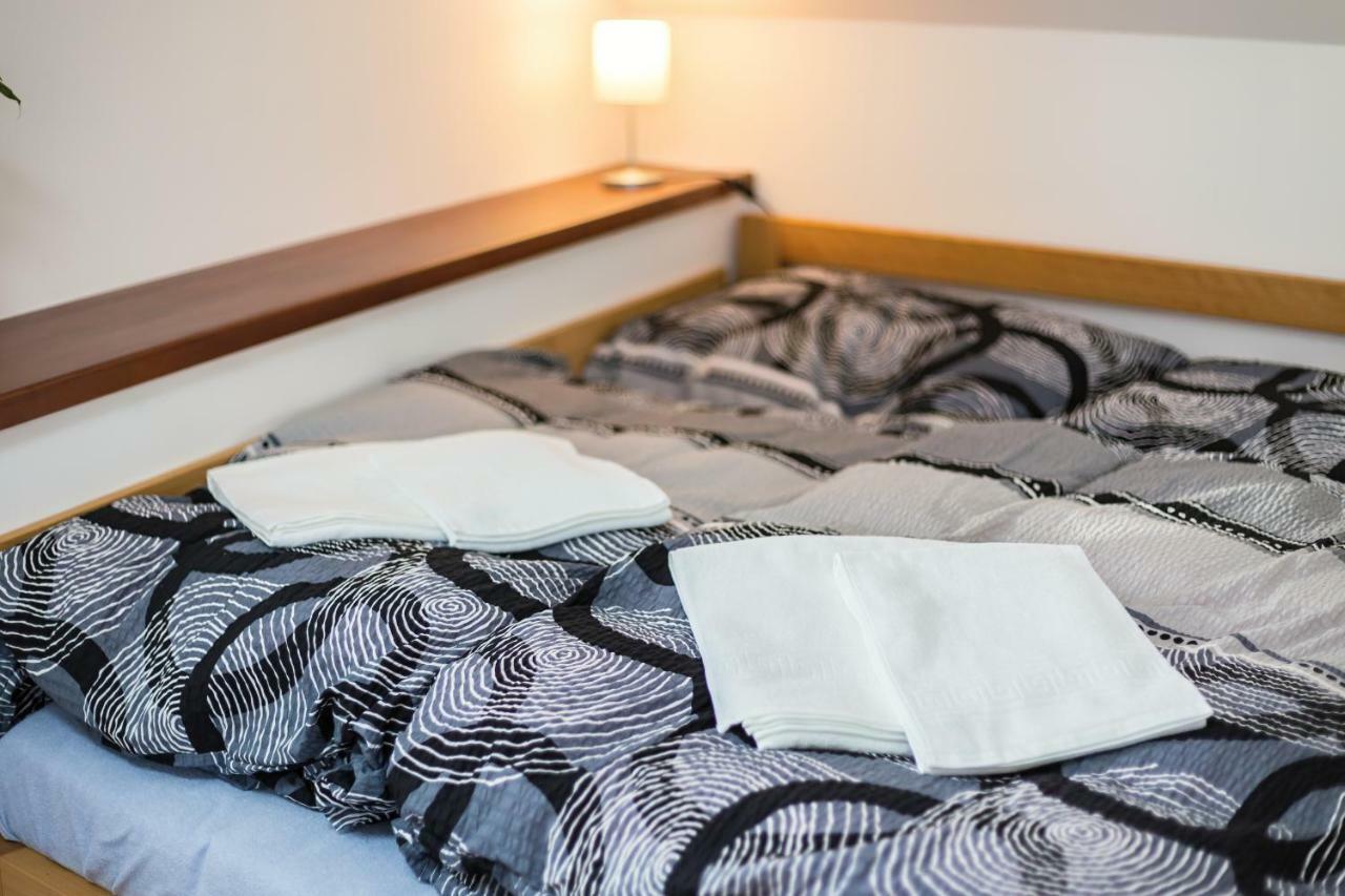 Attic Rooms Tabor Ngoại thất bức ảnh